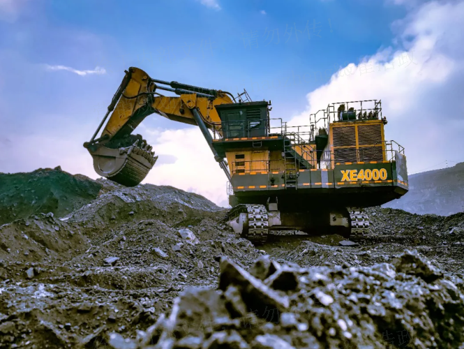 連續(xù)5萬小時出勤！徐工XE4000液壓鏟受礦區(qū)高度贊揚！