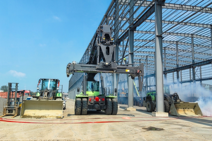 協(xié)同致勝，徐工“綠色艦隊(duì)”開(kāi)啟多元物流新篇章