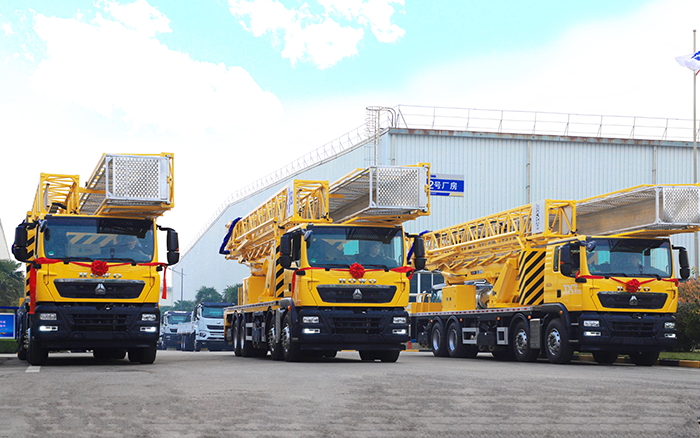 實(shí)用為王，破解路橋檢測(cè)難題！ 徐工橋梁檢測(cè)車批量啟程西部