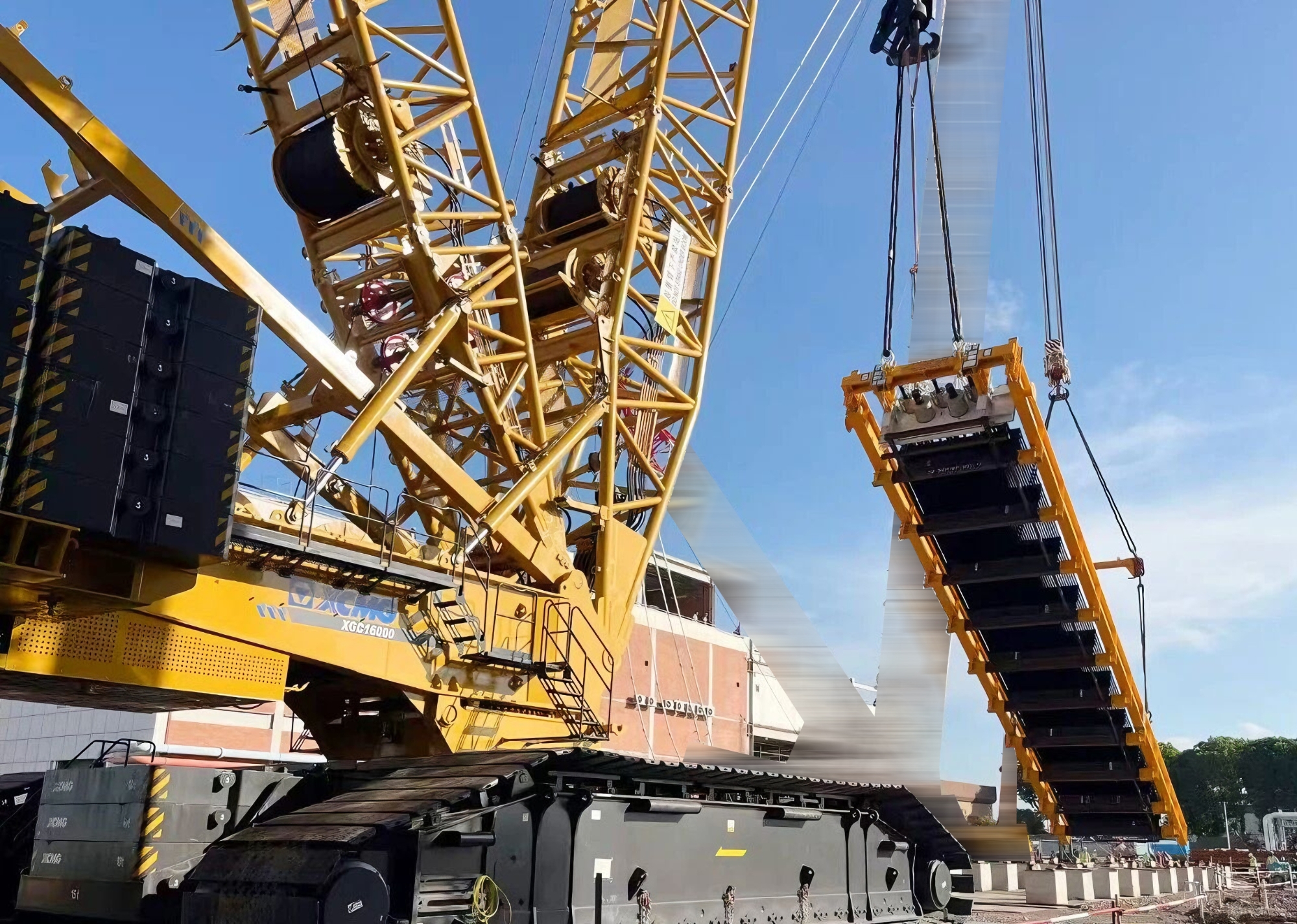3300噸從從容容！XGC16000現(xiàn)身東南亞，完成海外高端市場嚴苛實測