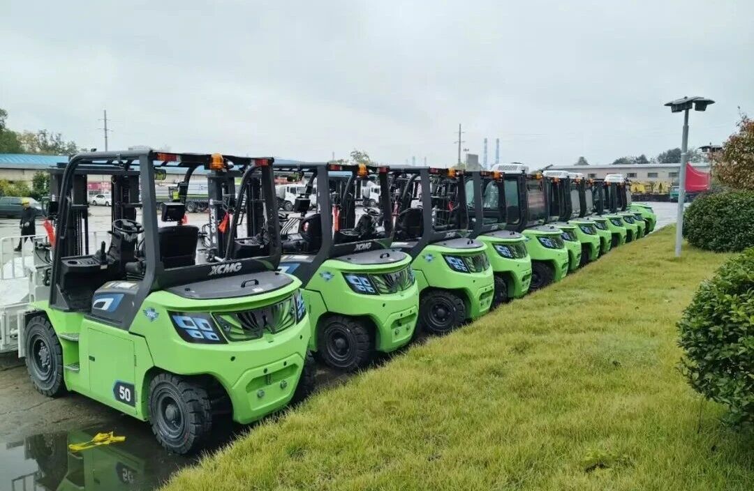 徐工孔雀大噸位叉車，“上崗”湖南鋼鐵廠